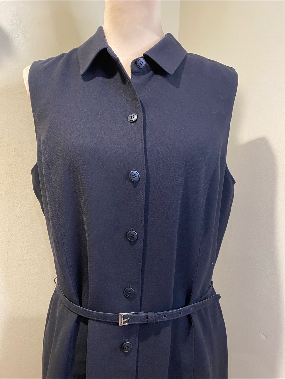 CASUAL CORNER Sleeveless Black Midi Shirt Dress with Slim Belt SZ 12 - Picture 5 of 11